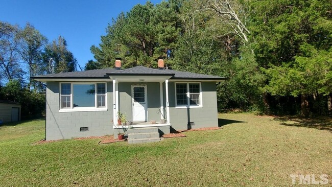 Foto del edificio - 2930 Earpsboro Rd