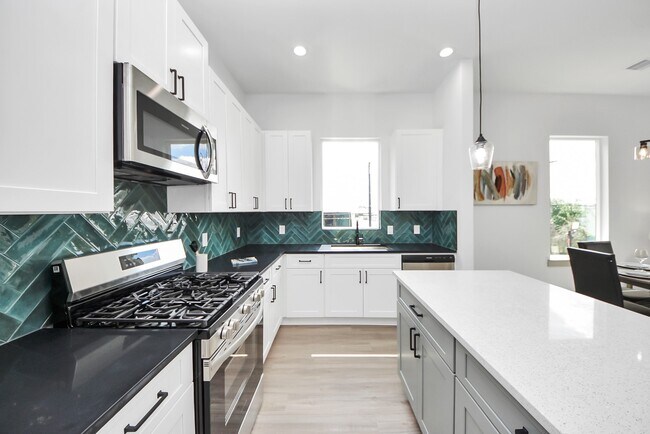 Building Photo - 5316 Kindred Gdn Ln