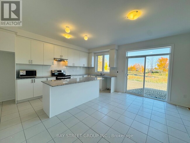 Building Photo - 78 Sandhill Crane Dr