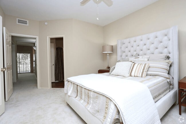Building Photo - Exclusive Residences for Elevated Tastes!