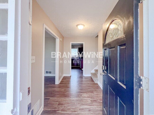 Foto del edificio - 1481 Smokehouse Ln