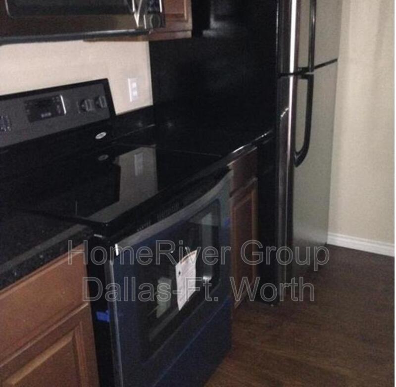 Foto del edificio - 4632 Country Creek Dr