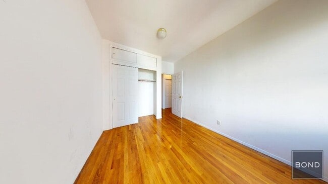 Building Photo - 94 Third Avenue