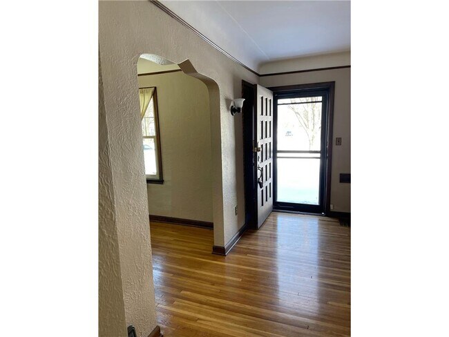 Foto del edificio - 799 Holton St