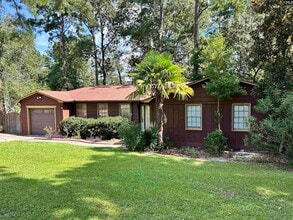 Building Photo - 1405 Parkdale Dr