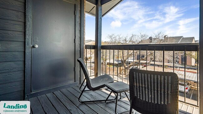 Foto del edificio - 1071 Clayton Ln