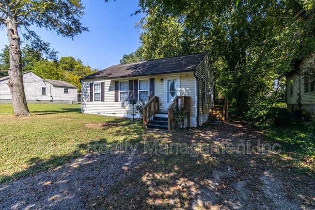 Building Photo - 4119 Porter Ave