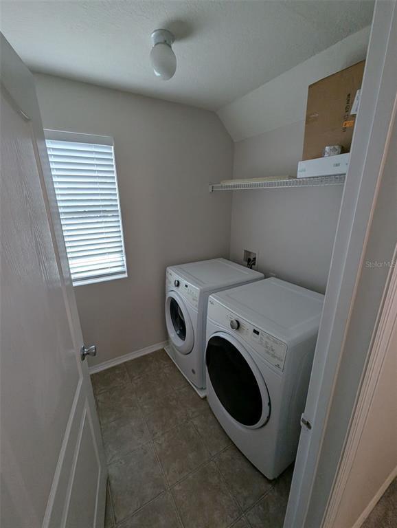 Foto del edificio - 277 Michelangelo Pl