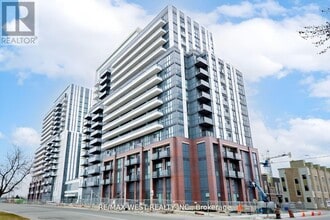 Building Photo - 38 Honeycrisp Cres