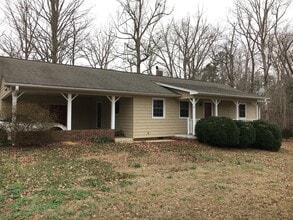 Building Photo - 5916 Tucker Ln