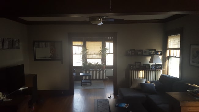 Building Photo - 6 Barton Ave SE