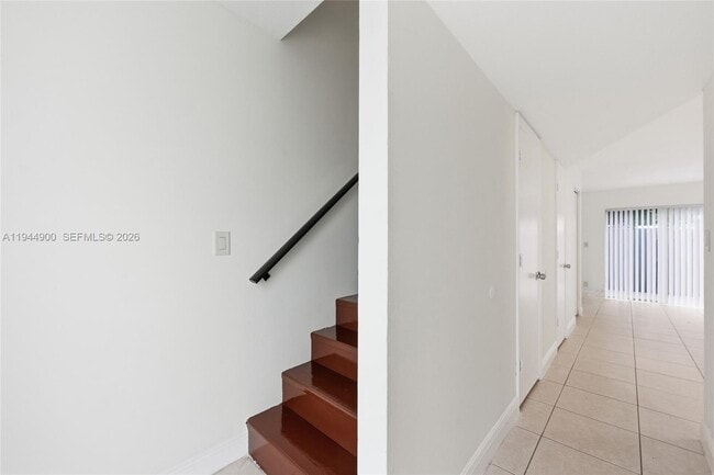 Foto del edificio - 3003 NW 5th Terrace