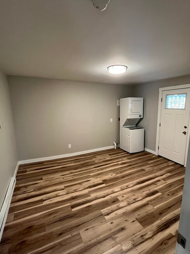 Foto del edificio - River RD