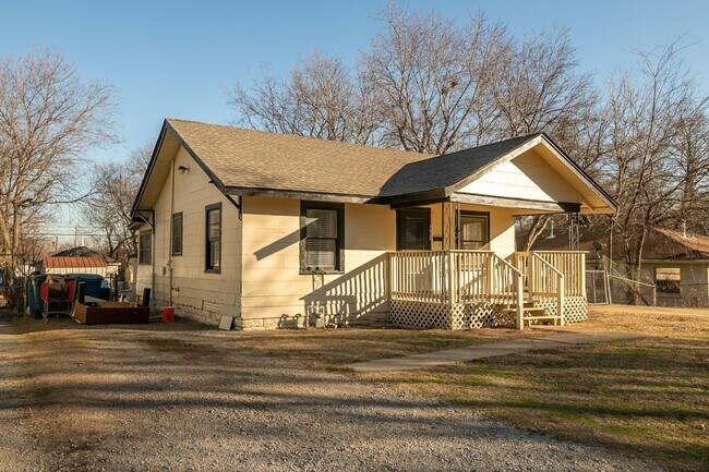 Foto del edificio - 2 Bed 1 Bath Tulsa Rental Home