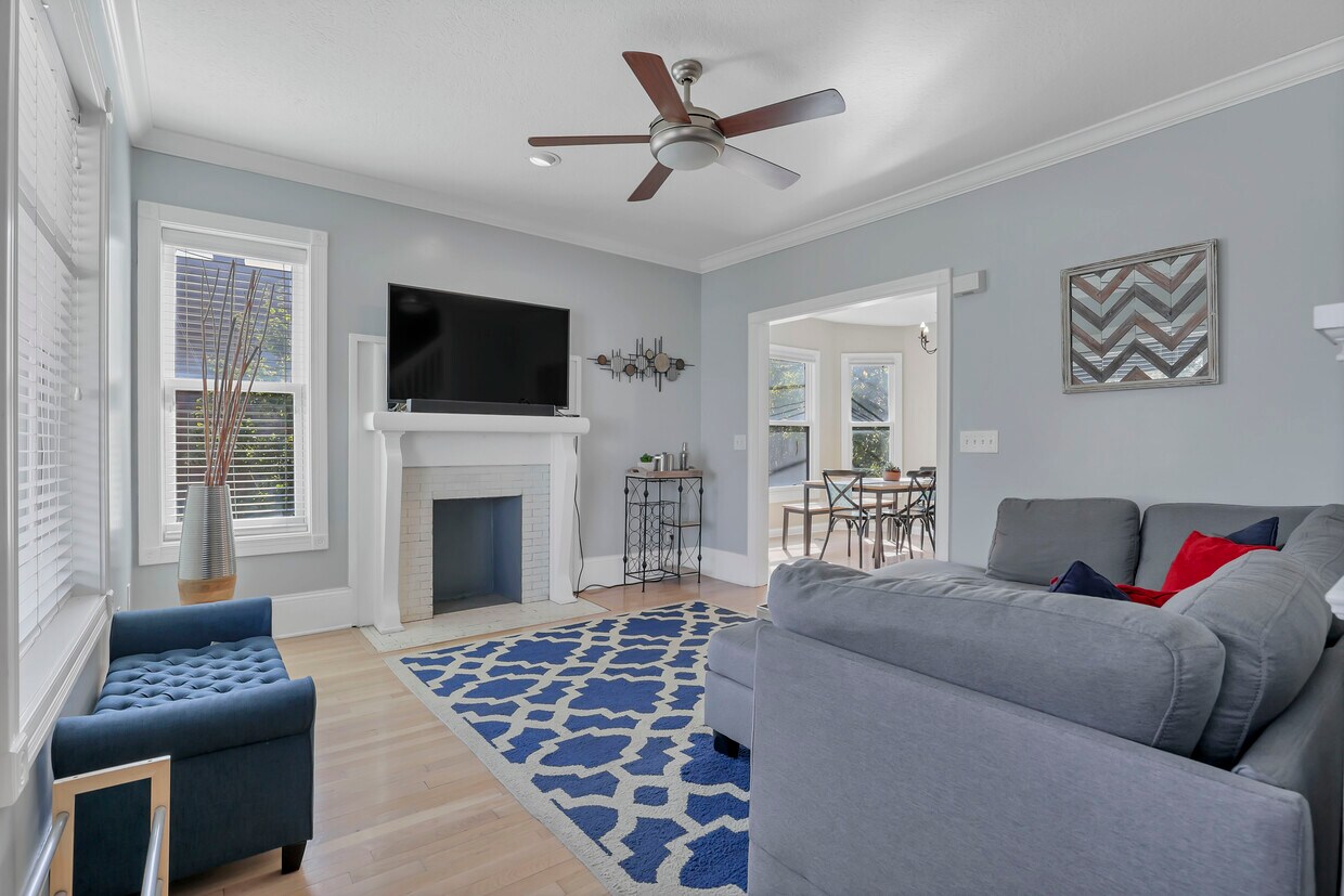 Foto principal - 1135 Summit St