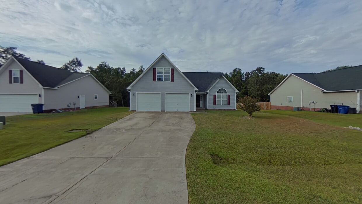 133 Sanford Ct, Raeford, NC 28376 House Rental in Raeford, NC