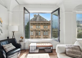 Building Photo - 300 NW 8th Ave