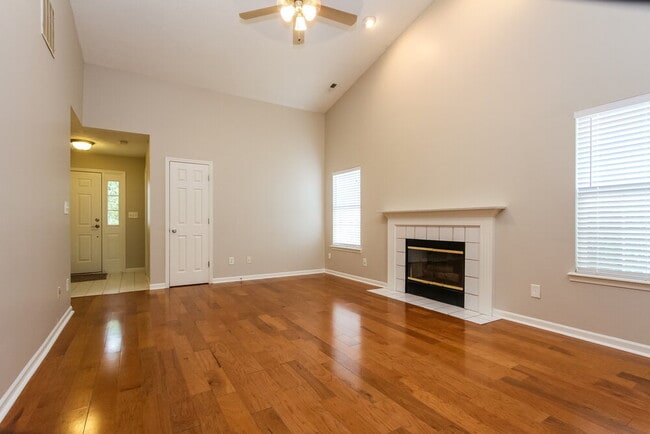 Building Photo - 1108 Newgate Cir