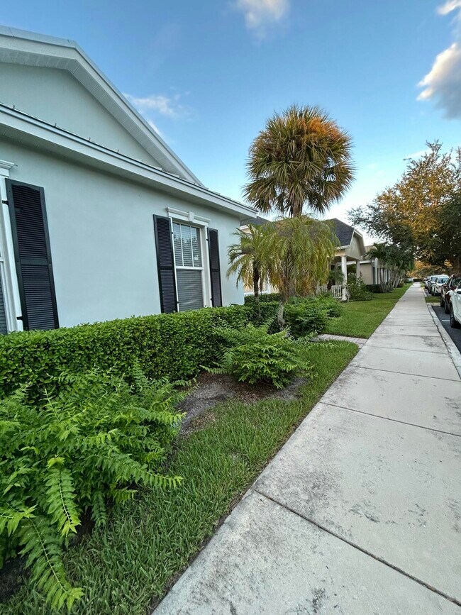 Foto del edificio - 10512 SW Katrina Way