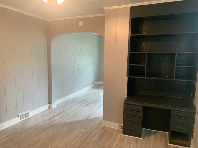 Foto del edificio - 311 Grove Ave