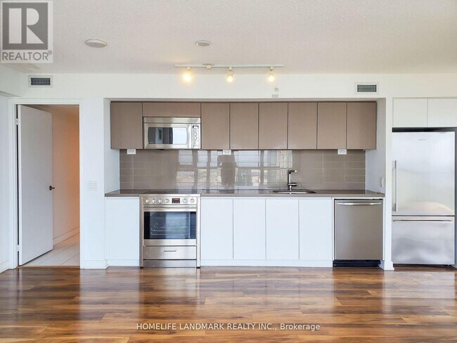 Building Photo - 85-4285 Queens Wharf Rd