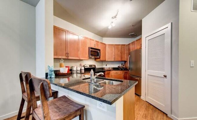 Building Photo - 1 bedroom in Fort Worth TX 76107