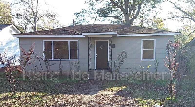 Foto principal - 833 26th St SW