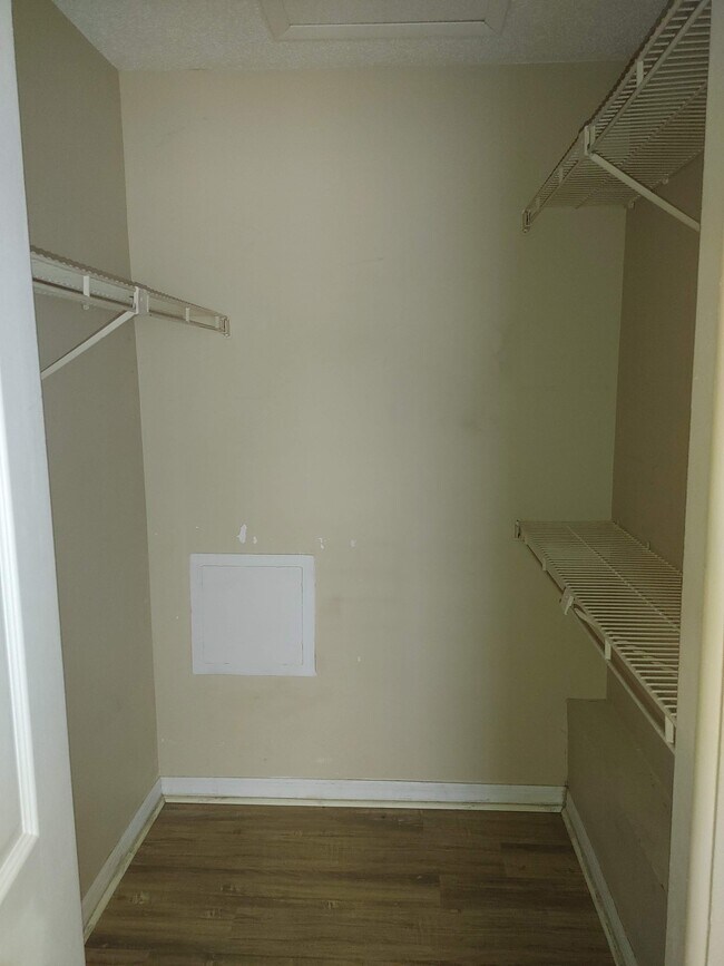 803 Lake Haven Sq Unit 101, Brandon, FL 33511 Condo for Rent in Brandon, FL