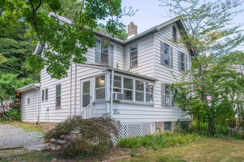 Foto principal - 151 Mt Kemble Ave