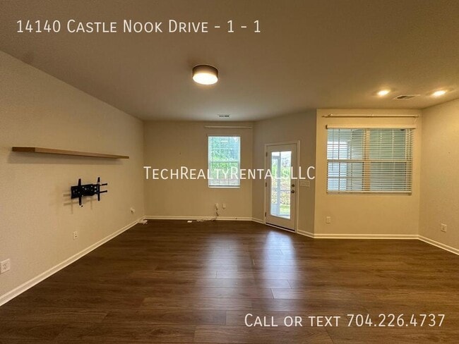 Foto del edificio - 14140 Castle Nook Dr