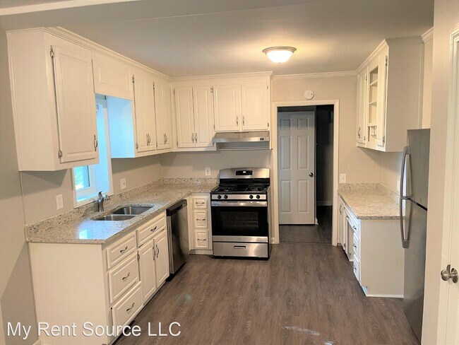 Building Photo - 3 br, 2 bath House - 247 Aviation Rd SE