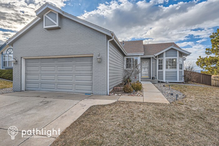 Primary Photo - 995 Cobblestone Drive