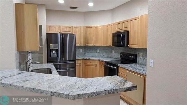 Building Photo - 685 Conservation Dr