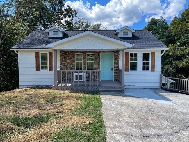 Foto del edificio - 104 Highland Dr