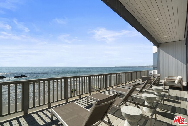 Foto del edificio - 25002 Malibu Rd