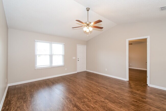 Building Photo - 1775 Irish Spring Ct