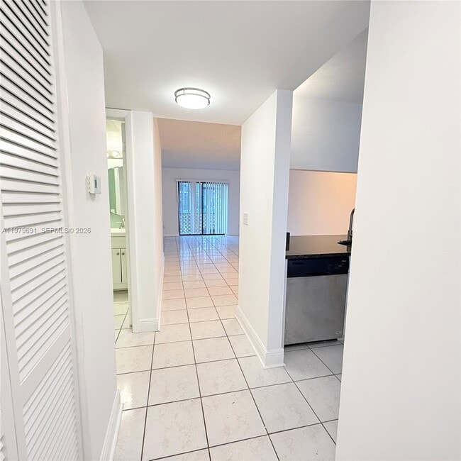 Building Photo - 10541 NW 10th St