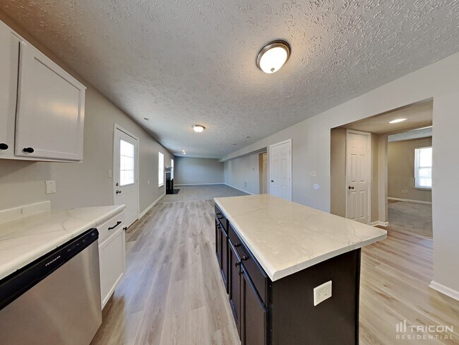 Foto del edificio - 144 Hilltop Farms Blvd