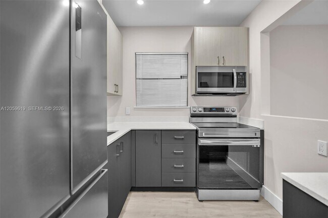 Foto del edificio - 3030 NW 16th St