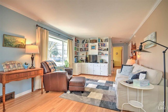 Foto del edificio - 4116 Hegg Ave