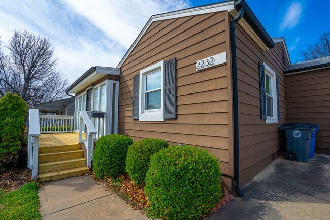 Foto del edificio - Charming And Cozy 2 Bedroom Home