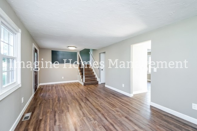Building Photo - Completely Remodeled Split Level in Avon Lake