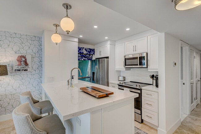 Building Photo - 296 Cypress Point Dr