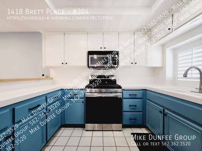 Building Photo - 1418 Brett Pl