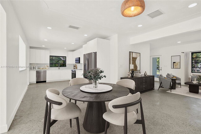 Building Photo - 9790 SW 136th St