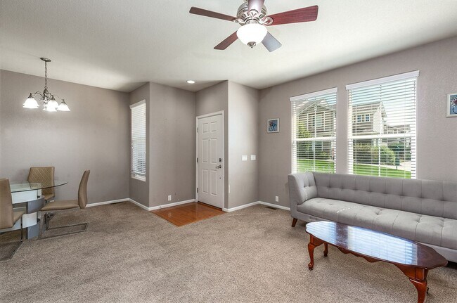 Foto del edificio - 7230 Red Sand Grove