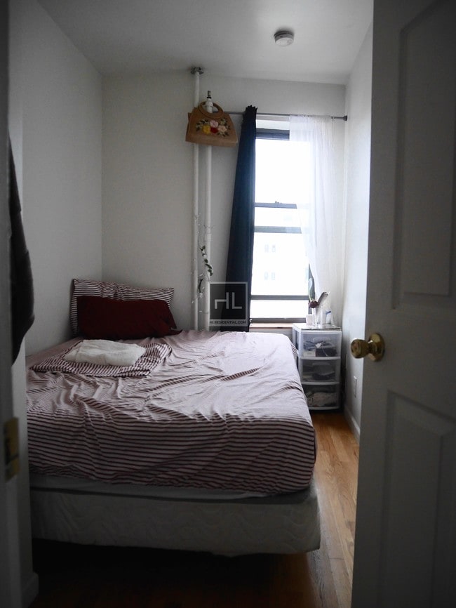 Building Photo - Mckibbin Street