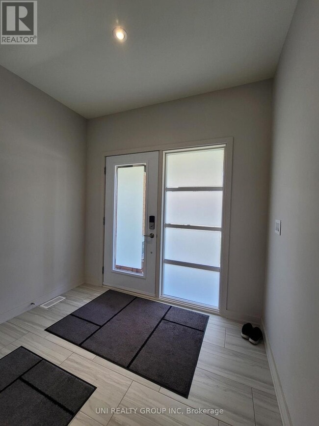 Building Photo - 365 Big Dipper St