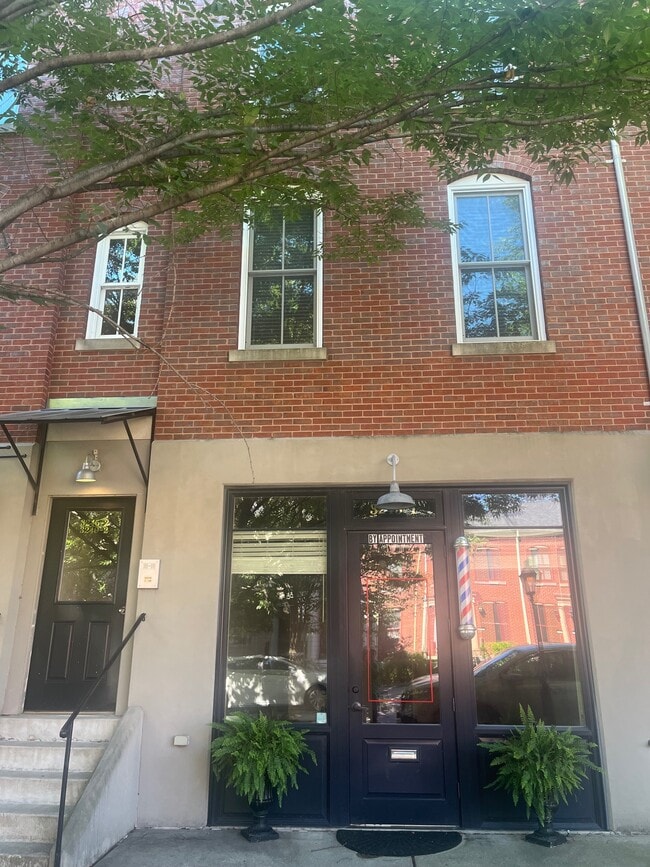 Building Photo - 3245 Domain St