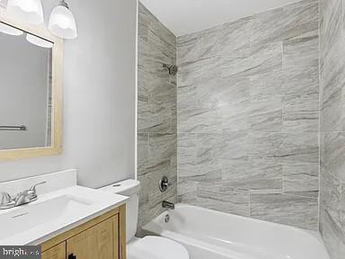 Foto del edificio - 2429 Barclay St